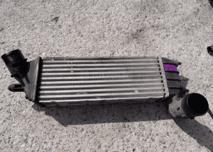 Fiat ulysse ii 807 C8 2.2 hdi intercooler 1