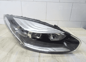 Renault megane iii lampa prawa przód 260100923R 1