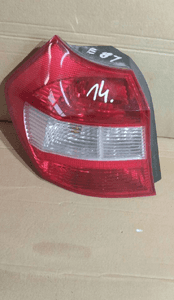 Lampa lewa tył tylna bmw E81 E87 przed lift 1