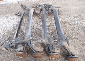 Fiat panda belka tylna oś tylna oryginał bez rdzy 2003-2012 2