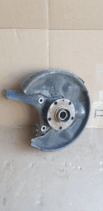 Zwrotnica piasta lewy tył tylna lewa Audi A8 D3 4.2 TDI 1