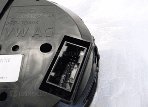 Audi A3 zegar prędkościomierz licznik 8V0 920 871R 6