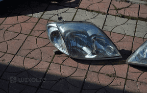 corolla lampa prawa WYSYŁKA 1