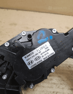 SILNICZEK WYCIERACZEK KLAPY HYUNDAI I30 HB 98700-2L000 2