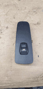 Przełącznik szyby prawy przód przedni Citroen Jumper 07355329060 1