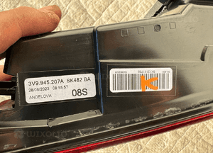 Skoda superb 3 kombi 3V9 08S lampa lewa led 3