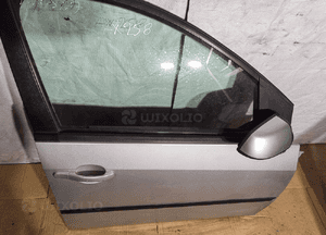 Drzwi prawy przód ford fiesta MK6 5D 02-08 4