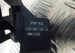 PRZEKAŹNIK ŚWIEC VW AUDI SEAT SKODA 038907281D RADOM 3