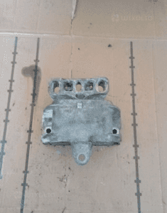 Łapa poduszka skrzyni biegów Seat Leon 1.8 1J0199555AJ 1