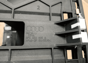 Ramka radia kieszeń dekor Audi A3 8P 8P0858005B 6