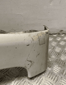 Blotnik prawy przod nissan pulsar perła 8