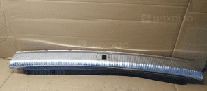 Osłona nakładka progu bagażnika Audi A6 C6 Kombi 4F9864483B 4