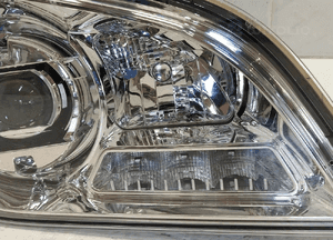 Mercedes citaro reflektor lampa prawa przód full led kompletna oryginał 3