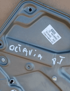Mechanizm podnośnik szyby prawy tył Skoda Octavia II 1Z0839656B 3