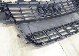 Audi A5 8T przed lift grill 8T0853651C 12