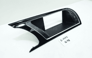 Dekor ramka wyświetlacza audi A5 lift 8T1857186AE 2