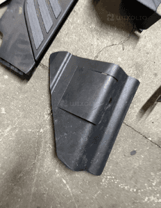 Mercedes 447 VITO V klasa słupek b D osłona próg lewy prawy pod klapę 9