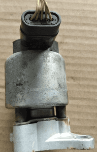 Peugeot 307 407 807 Citroen C4 C5 C8 1.8 2.0 16V zawor EGR 1