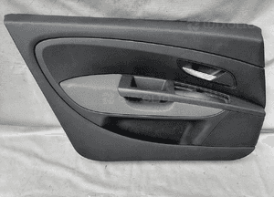 Tapicerka boczek drzwi lewy prawy przód Fiat Grande Punto 4D 2