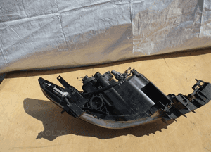Lampa lewa prawa przednia mazda 5 12