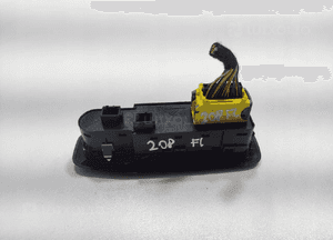 Panel przełącznik szyb lewy przód peugeot 208 i 98242539ZD 2015-2019 lift 4