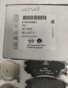 Opel insignia a klocki hamulcowe tył tylne komplet nowy oryginał 3