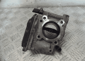 Przepustnica Mazda 3 2.2 MZR-CD R2AA136B0 2
