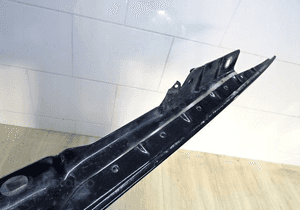 BŁOTNIK prawy przód mercedes w205 a205 perła 6