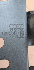 Zawias klapy bagażnika prawy tył Audi A5 8T0827302F 5