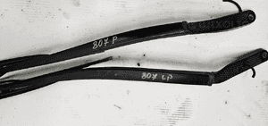 Peugeot 807 Citroen ramię wycieraczki przód prawy lewy 1