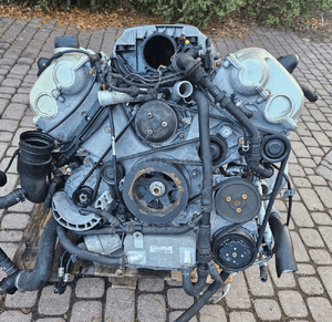 Porsche cayenne turbo s 4.8V8 M4851 M48/51 silnik kompletny 1