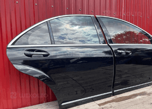 Mercedes W221 drzwi 197 prawy przód proste zdrowe 11