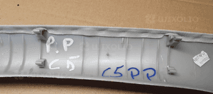 Osłona poszycie słupka prawy przód Citroen C5 III 7