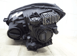 A1569063800 lampa PRAWY PRZOD MERCEDES GLA 9