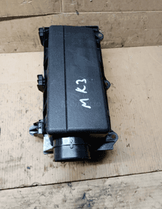 Obudowa filtra powietrza Ford Mondeo MK3 1.8 16V 1S71-9600-AE 1