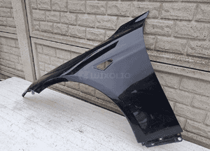 Tesla model s plaid błotnik lewy przedni 3