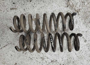 SPRĘŻYNY tył tylne 2szt komplet BMW E87 118i D1 1