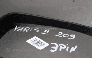 TOYOTA YARIS II lusterko prawe elektryczne 3PIN 2005-2011 kolor 209 5