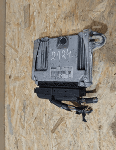 STEROWNIK SILNIKA KOMPUTER TOYOTA YARIS II 1.4D 0281012517 89661-0D450 3