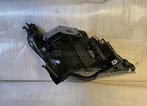 Bmw 5 lci lift E60 E61 bixenon lewy nieskrętny 07-10 4