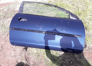 Mazda 323 323c 323p BA 94-98-01  3D Drzwi Prawe w kolor Szyba 3