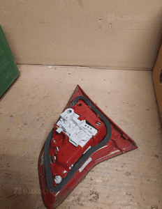 LAMPA TYLNA LEWA W KLAPĘ OPEL MERIVA B nr 21629003 5