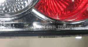 Mazda 6 hb lampa tylna lewa w klapę 226-61971 3