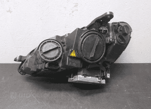 LAMPA PRAWA PRZÓD MERCEDES C KLASA W204 07-10 BI XENON SKRĘTNY 4