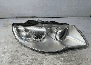Lampa prawy przód 7L6941032A vw touareg i lift uk 1