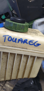 Zbiorniczek płynu wspomagania VW Touareg 7L6422371C 7