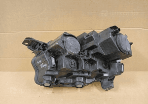 Lampa prawa reflektor prawy toyota proace city 2019- 4