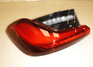 Bmw 3 G21 kobmi lampa led lewy tył tylny oryginał 3