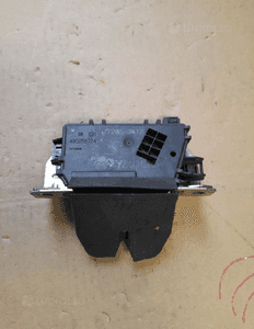 Zamek klapy tył opel astra h zafira b nr 495058724 2