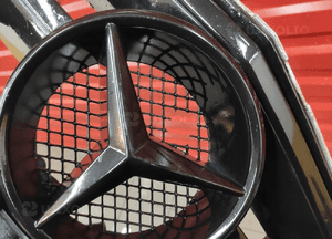 Mercedes c-klasa W204 lift grill atrapa kratka amg czarna oryginał 12